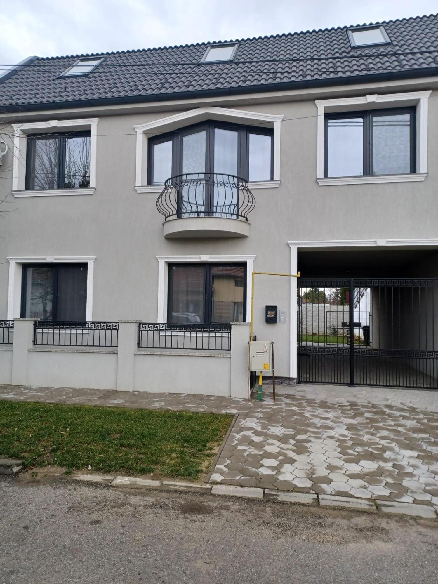 D&M Apartments 2 Satu Mare Exterior photo
